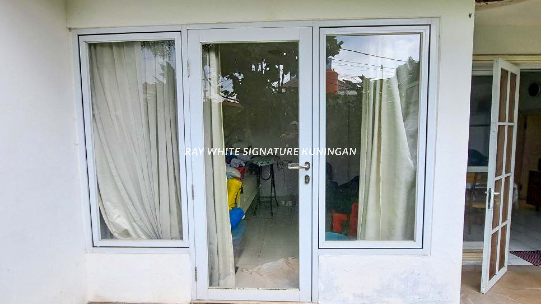 Rumah Lama Bangunan Terawat di Jl Pancoran Timur VIII