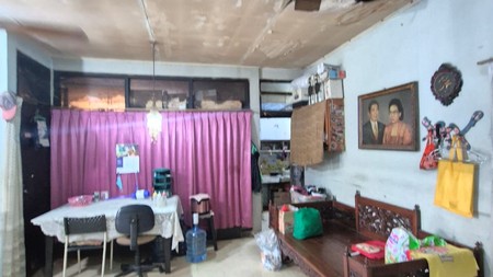 Rumah Siap Huni dengan Hunian Nyaman dan Asri di Ciputat