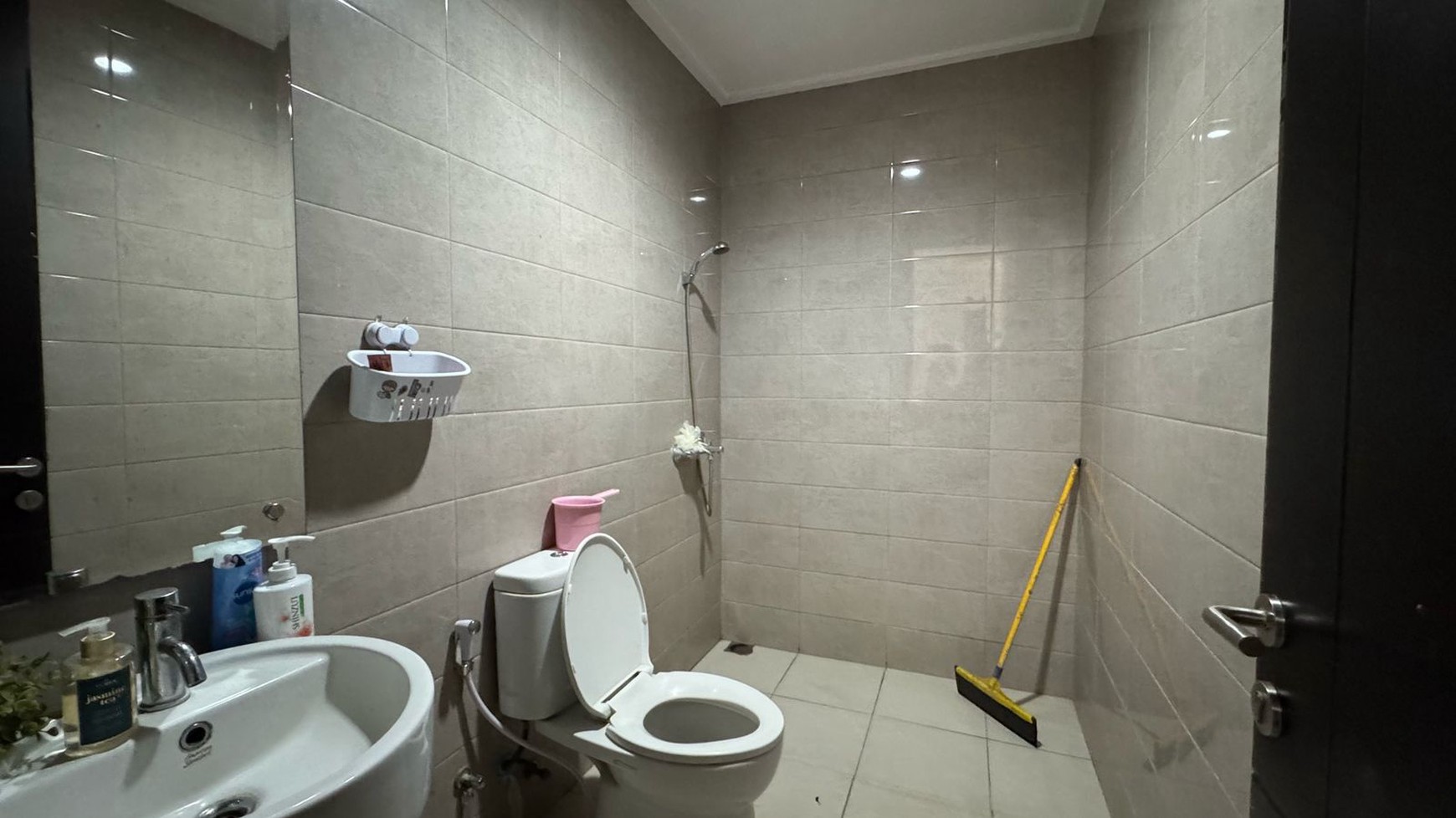 Rumah Bagus Di Discovery Flamine Bintaro Jaya Sektor 9