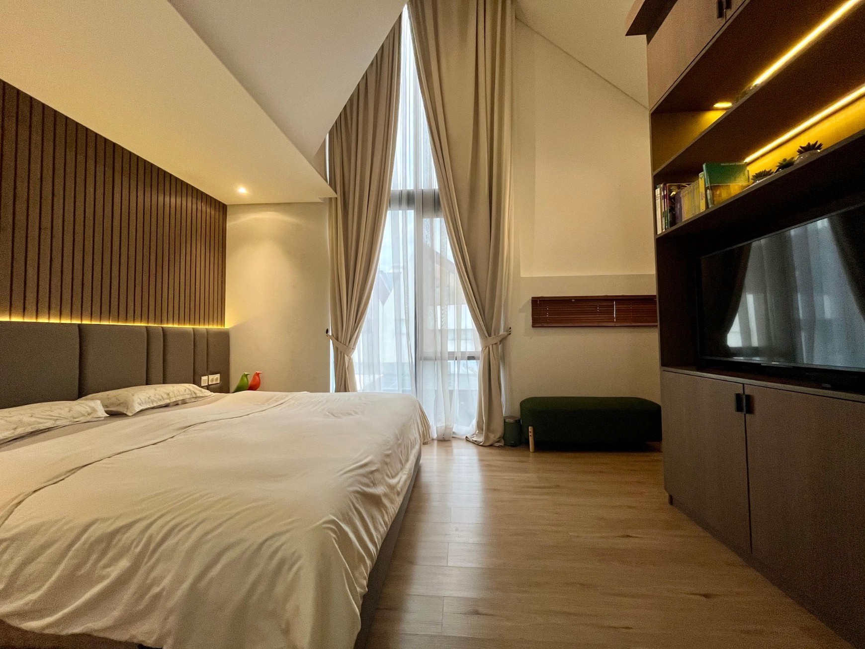 Rumah Bagus Di Grand Trevista Rempoa Jakarta Selatan