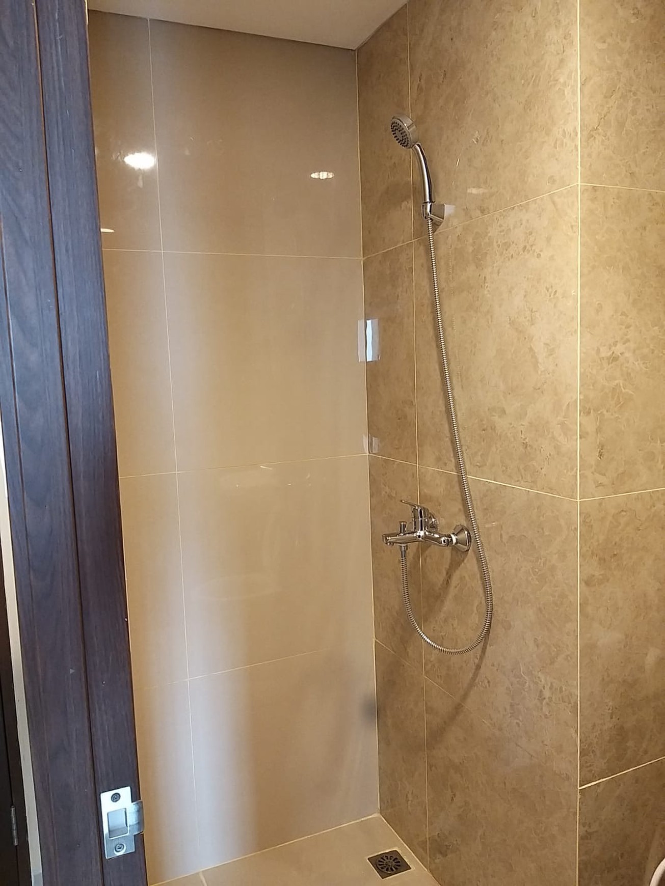 Apartemen Siap Huni dengan Fasilitas Lengkap @Apartemen Embarcadero