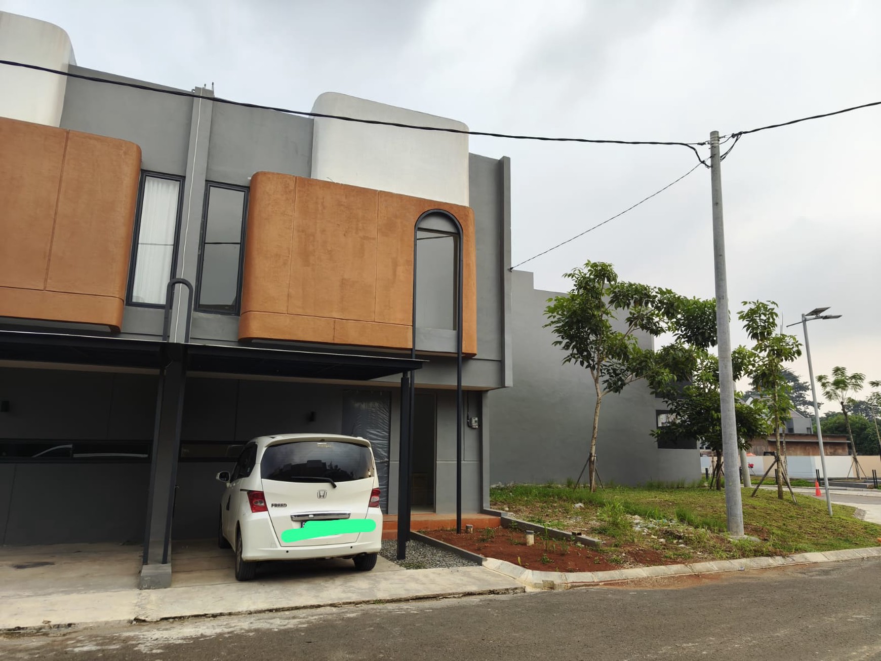 Rumah Bagus Di Villa Rizki Insani, Cluster Inaya Pagedangan Tangerang
