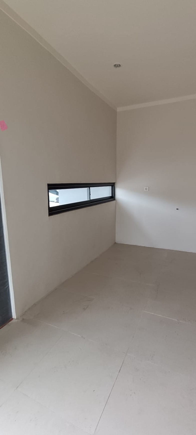 Rumah Bagus Di Villa Rizki Insani, Cluster Inaya Pagedangan Tangerang