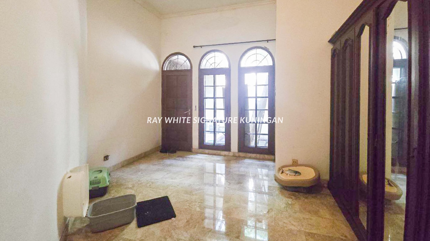 Rumah Lama Posisi Hook Lokasi Prime di Jl Karang Asem 1 Kuningan