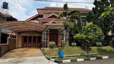 Dijual Murah Rumah di Komp. Parahyangan Rumah Villa, Bandung