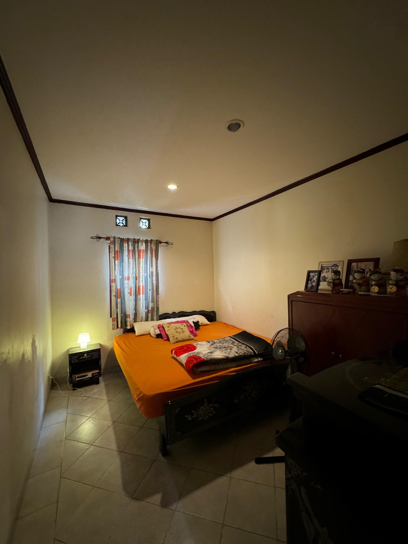 Dijual Murah Rumah di Komp. Parahyangan Rumah Villa, Bandung