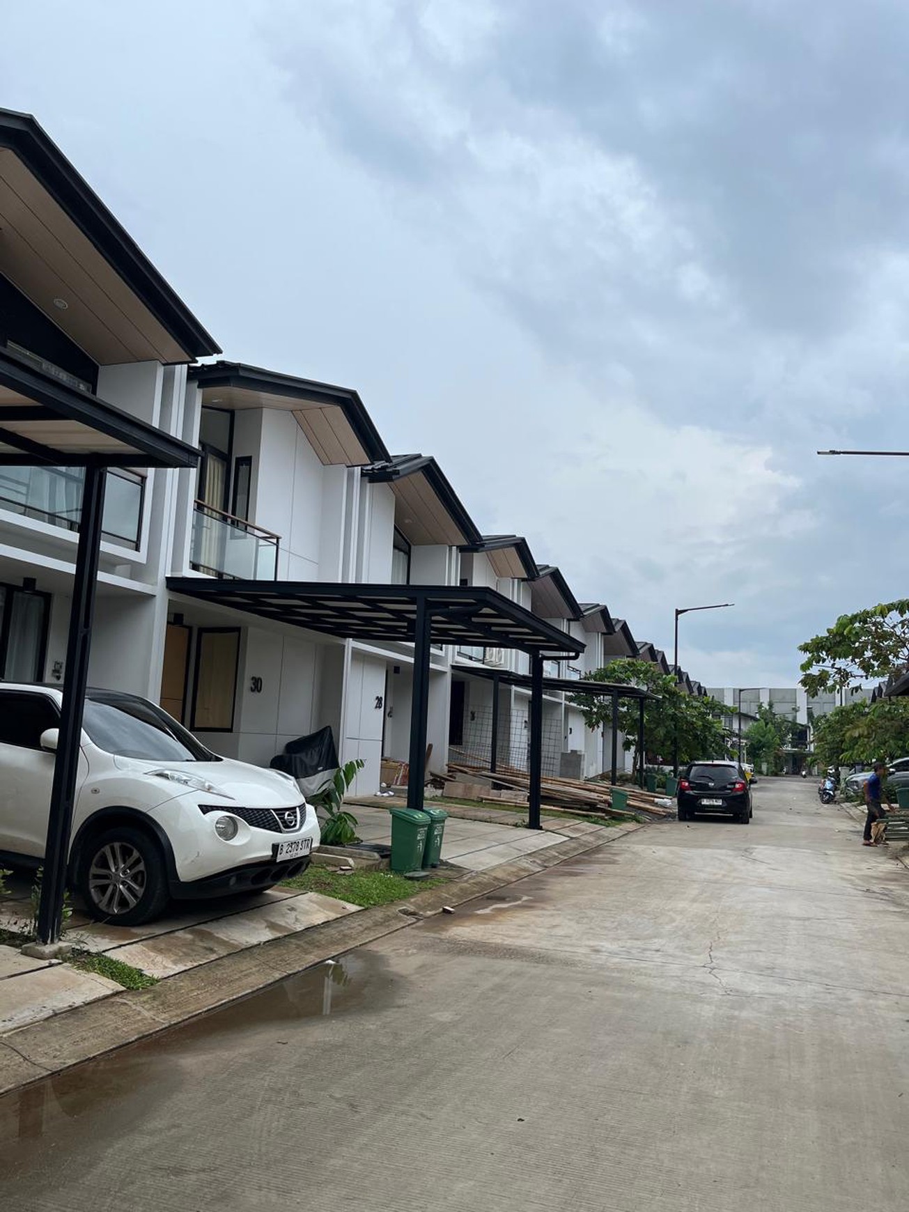 Disewakan rumah di Cendana parc Lippo Karawaci Tangerang