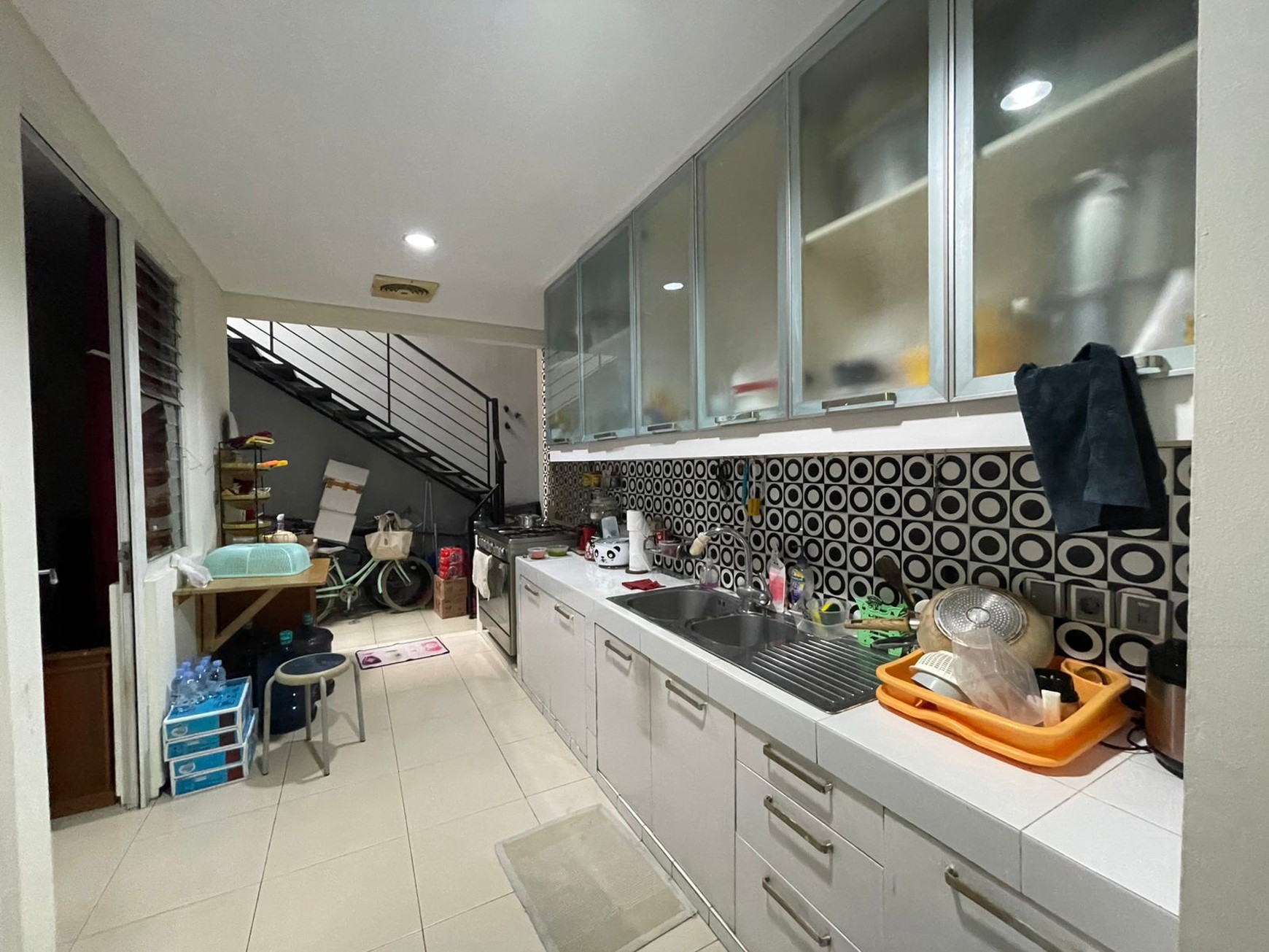 Rumah siap huni,lingkungan bersih,keamanan terjamin 24 jam di graha raya bintaro