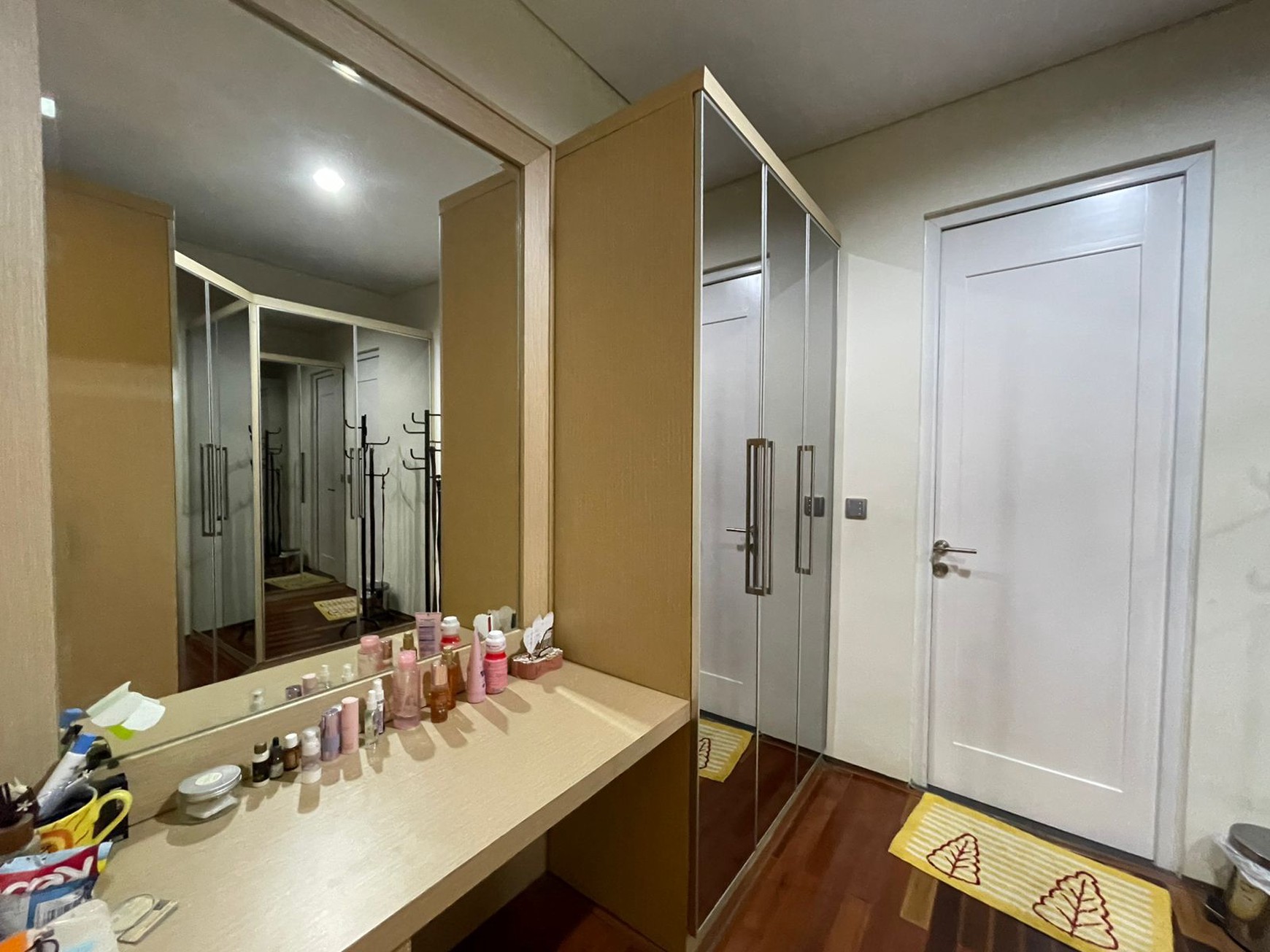 Rumah siap huni,lingkungan bersih,keamanan terjamin 24 jam di graha raya bintaro