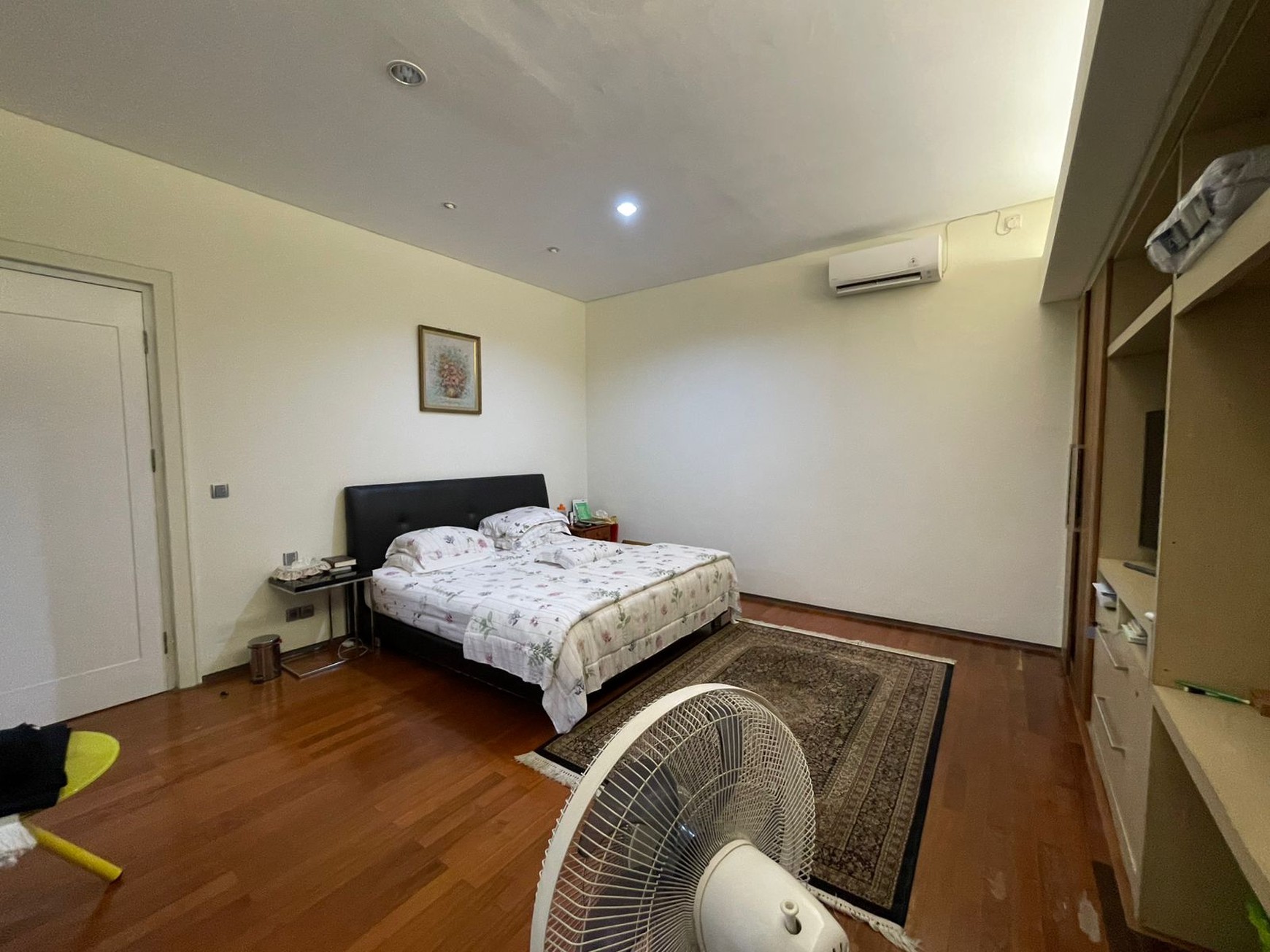 Rumah siap huni,lingkungan bersih,keamanan terjamin 24 jam di graha raya bintaro