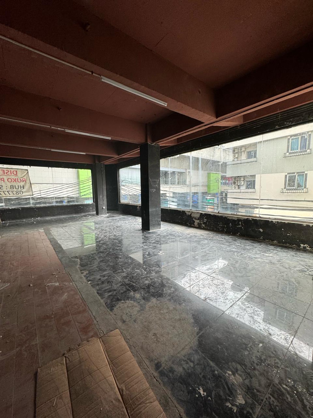 DISEWA BLOK M SHOPHOUSE KEBAYORAN BARU JAKARTA SELATAN
