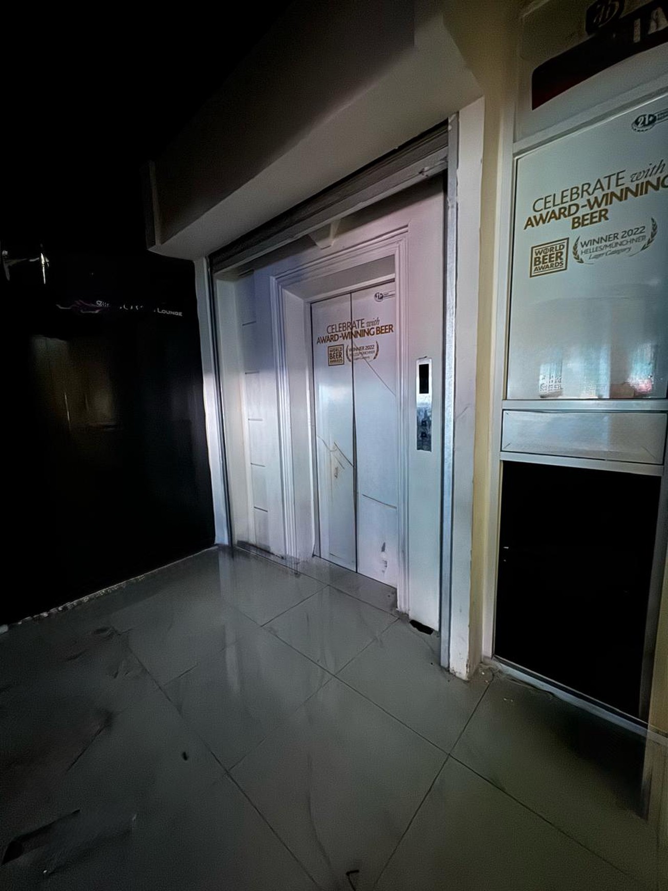 DISEWA BLOK M SHOPHOUSE KEBAYORAN BARU JAKARTA SELATAN