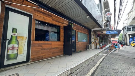 DISEWA BLOK M SHOPHOUSE KEBAYORAN BARU JAKARTA SELATAN