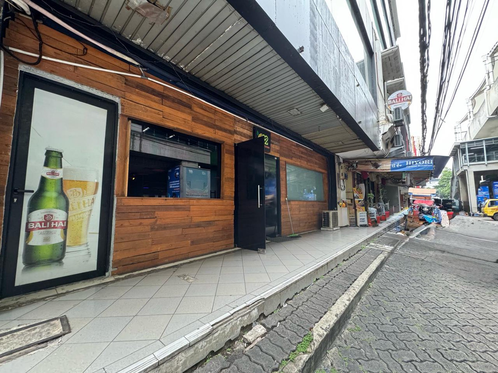DISEWA BLOK M SHOPHOUSE KEBAYORAN BARU JAKARTA SELATAN