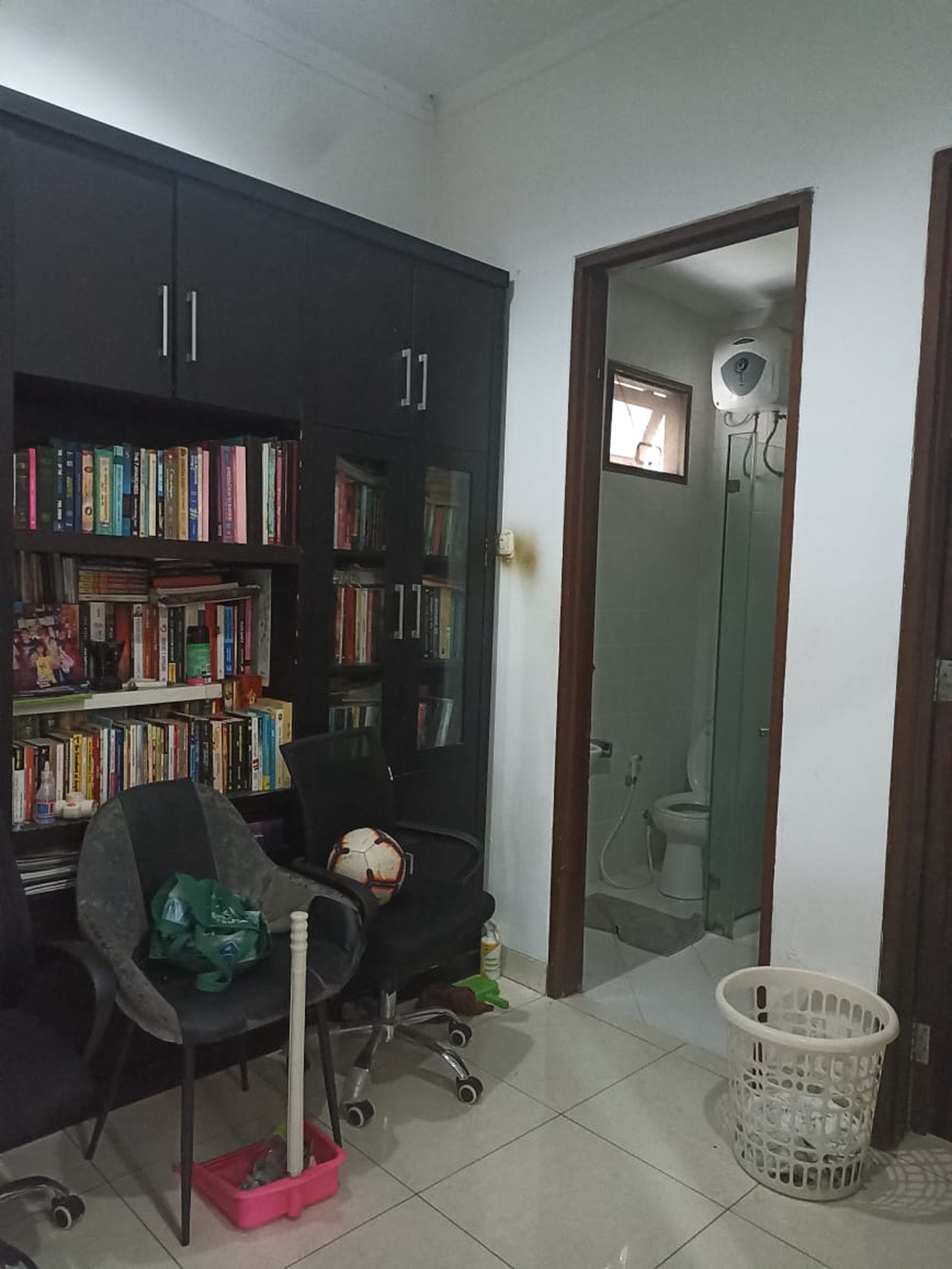 Rumah SHM 2 Lantai SIap Huni dengan Hunian Nyaman @Bintaro, Sektor 9