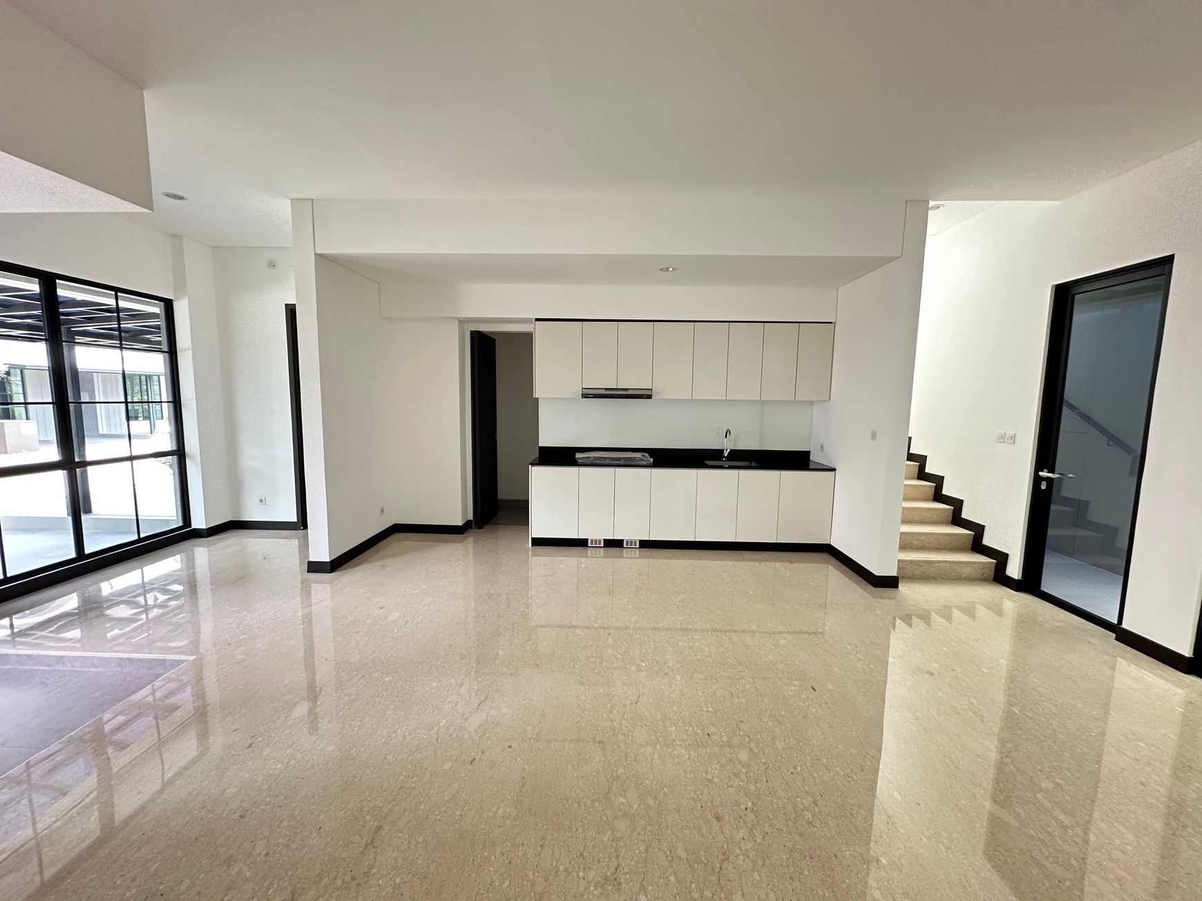 Disewa Rumah baru di Hiera BSD, Cluster Welton