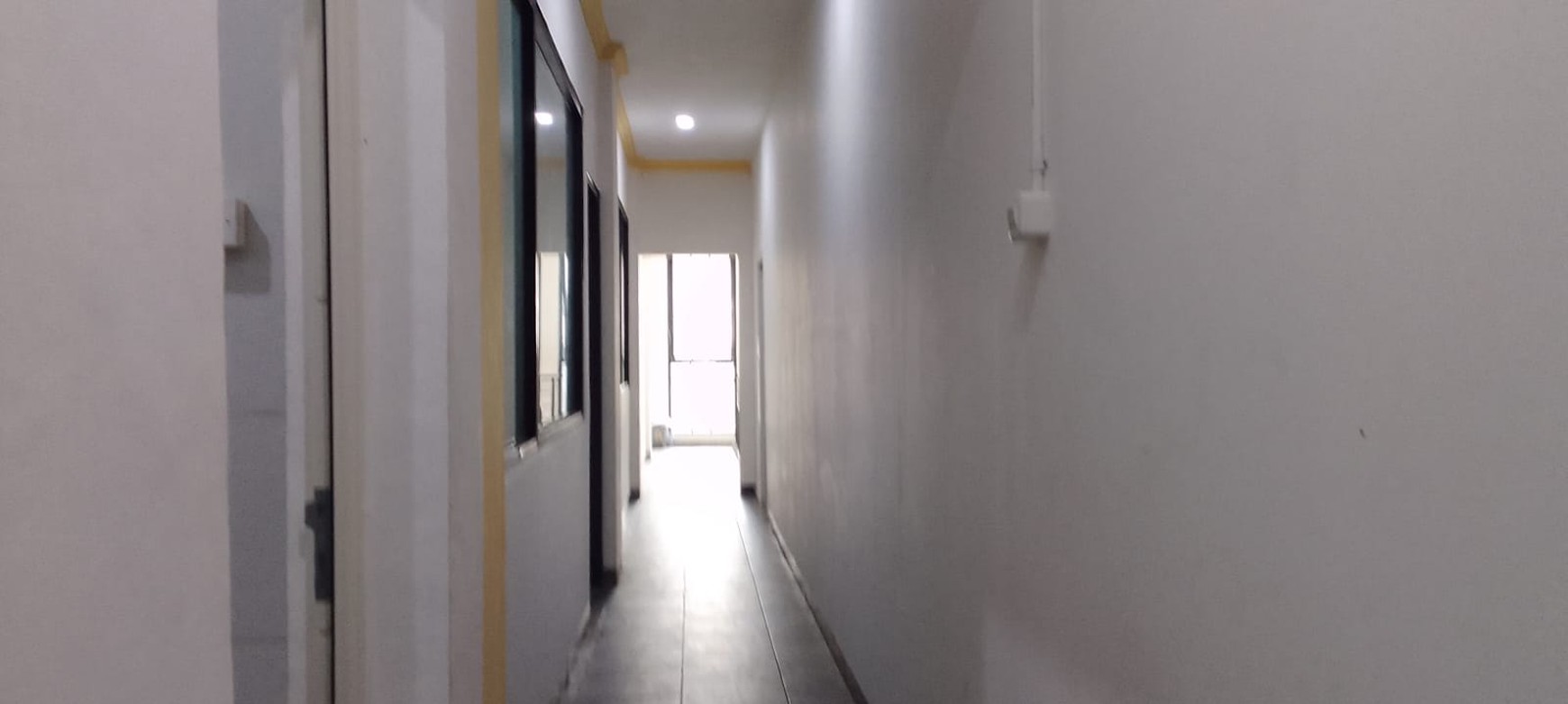 Ruang Kantor Satu lantai Dalam Ruko Fasilitas Lift, Di Kawasan Strategis Dan Premium Di Tebet Raya, Jakarta Selatan