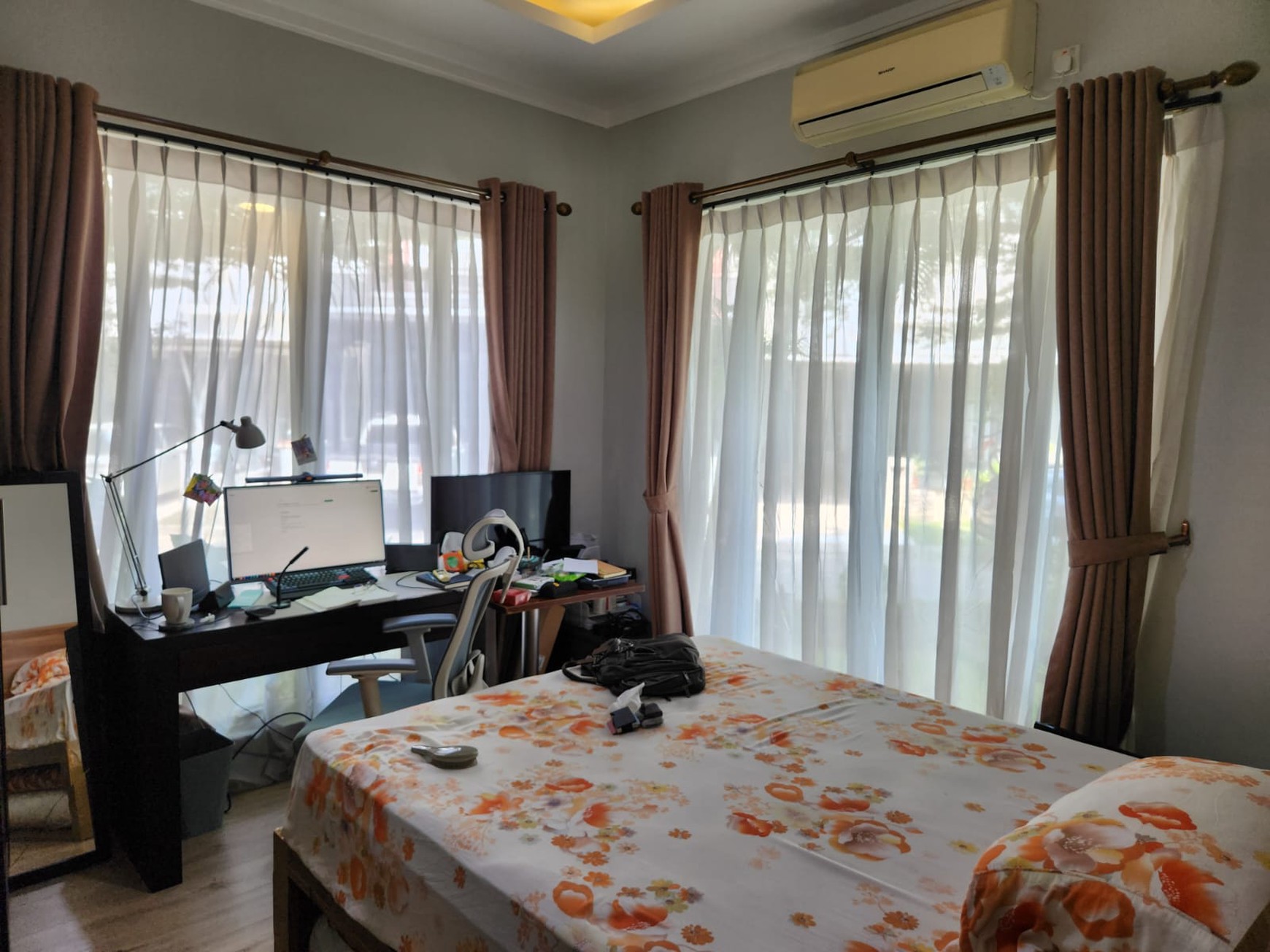 Rumah mewah,dalam ruangan bersih,bagus di Bintaro Jaya 9