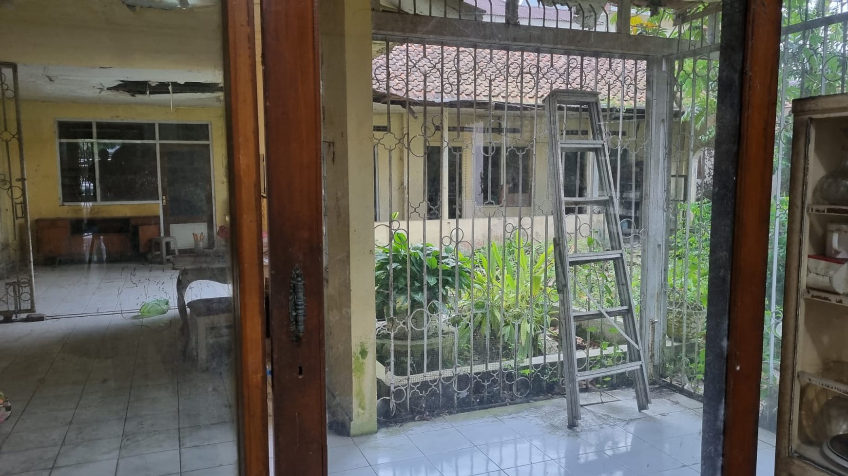 Rumah Tinggal dengan Luas Tanah 990 Meter Persegi Lokasi Kota Magelang 