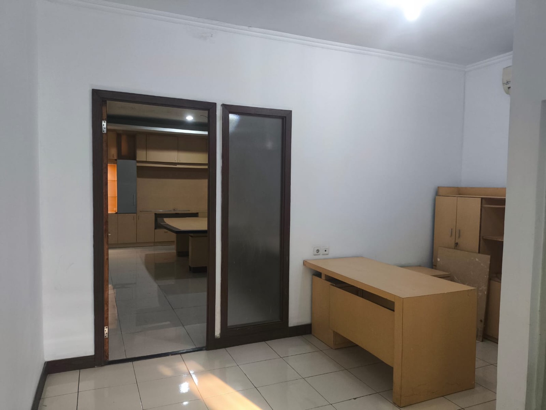 Ruko Cikarang Delta Silicon full furnished 