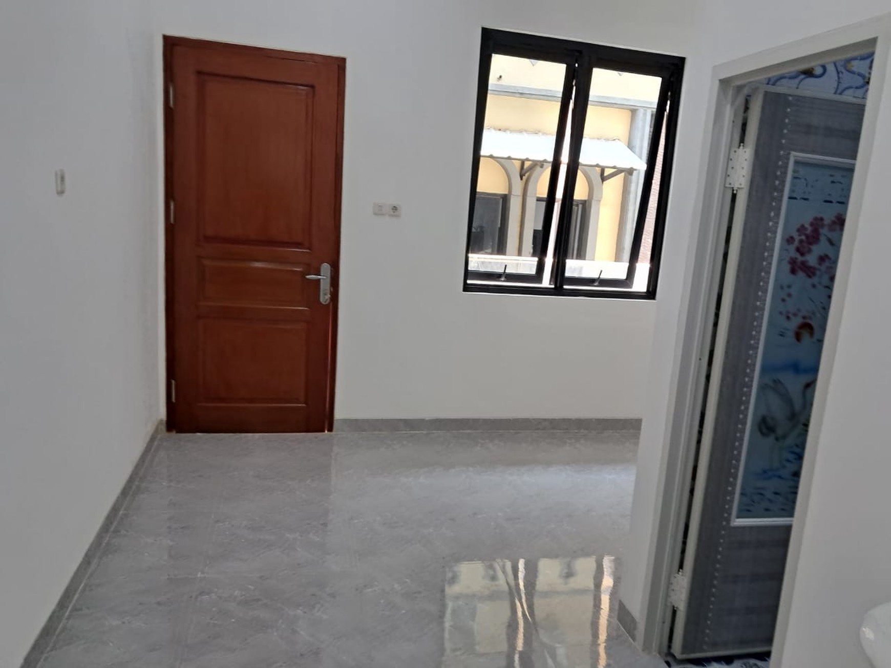 Rumah 3 Lantai Dijual di Pademangan