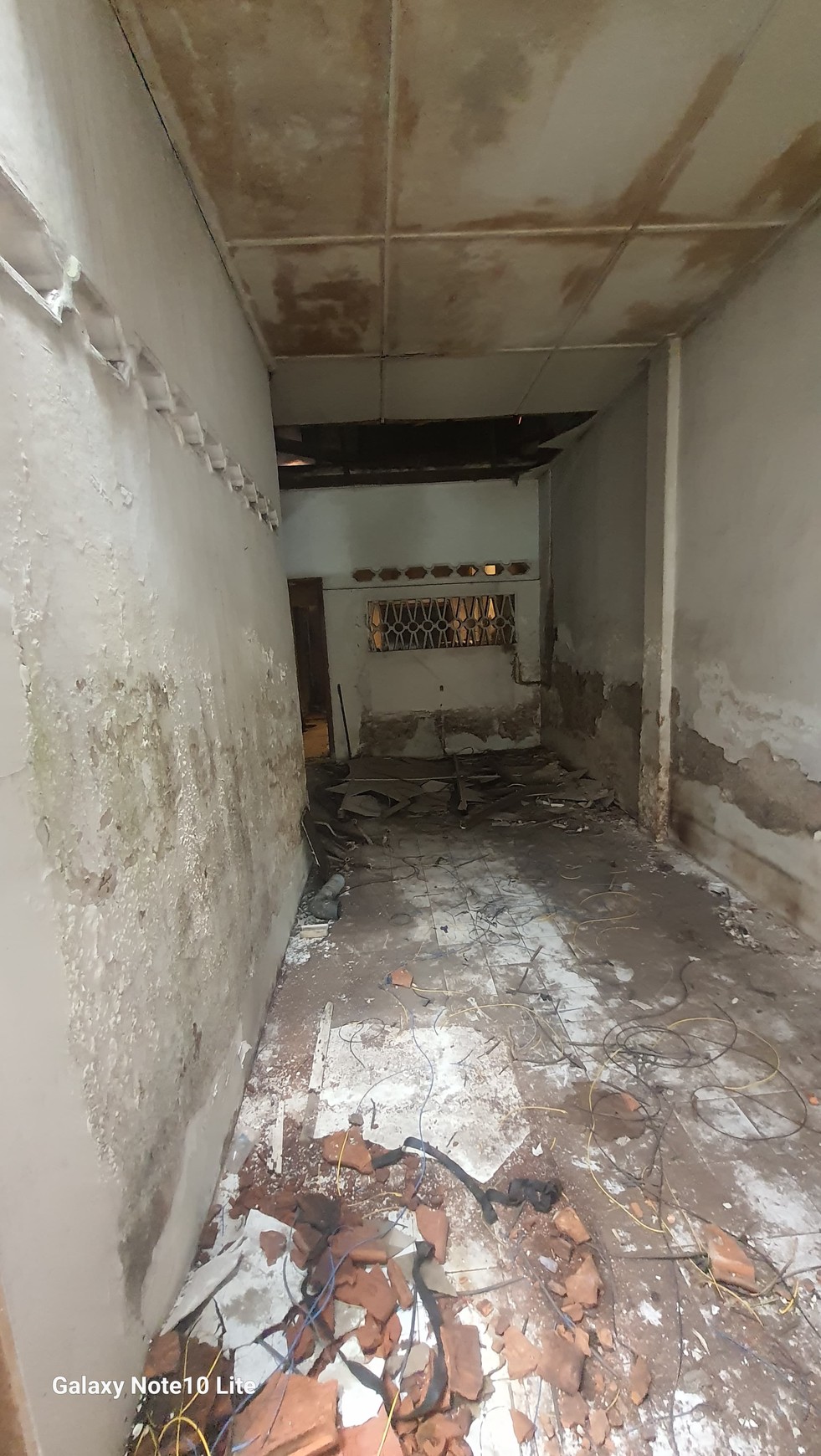 Dijual Rumah Tua Hitung Tanah di Jalan Petojo Selatan