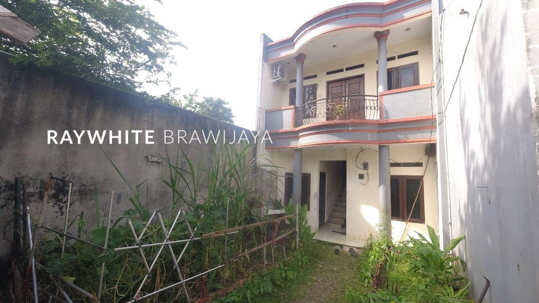 Rumah Lama Area Ciputat Tanggerang Selatan