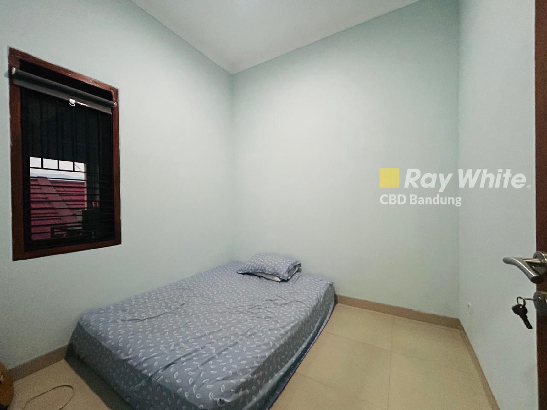 Rumah Cantik 3 Lantai di Setra Dago Utara Antapani