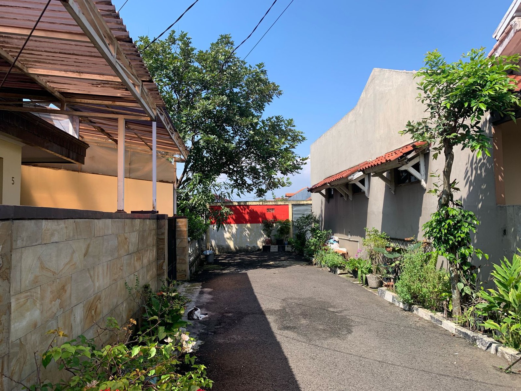 Rumah Nyaman di Komplek Pasir Pogor Ciwastra