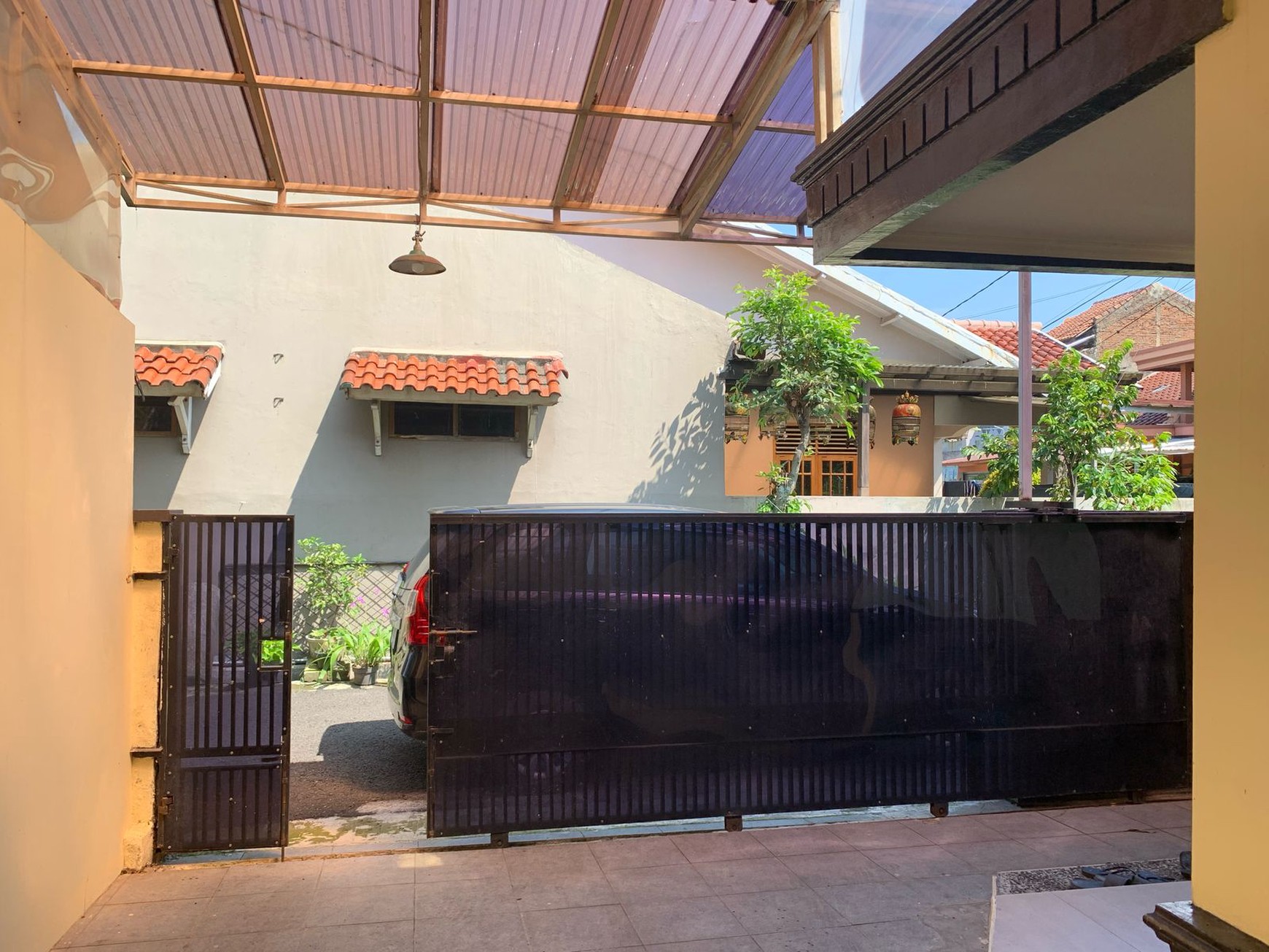 Rumah Nyaman di Komplek Pasir Pogor Ciwastra