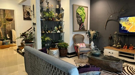 RUMAH 3 LANTAI DI DELATINOS,BSD