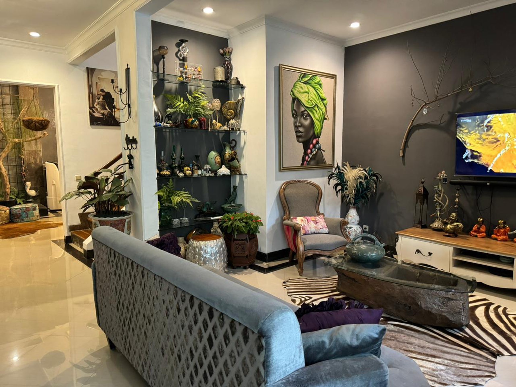 RUMAH 3 LANTAI DI DELATINOS,BSD