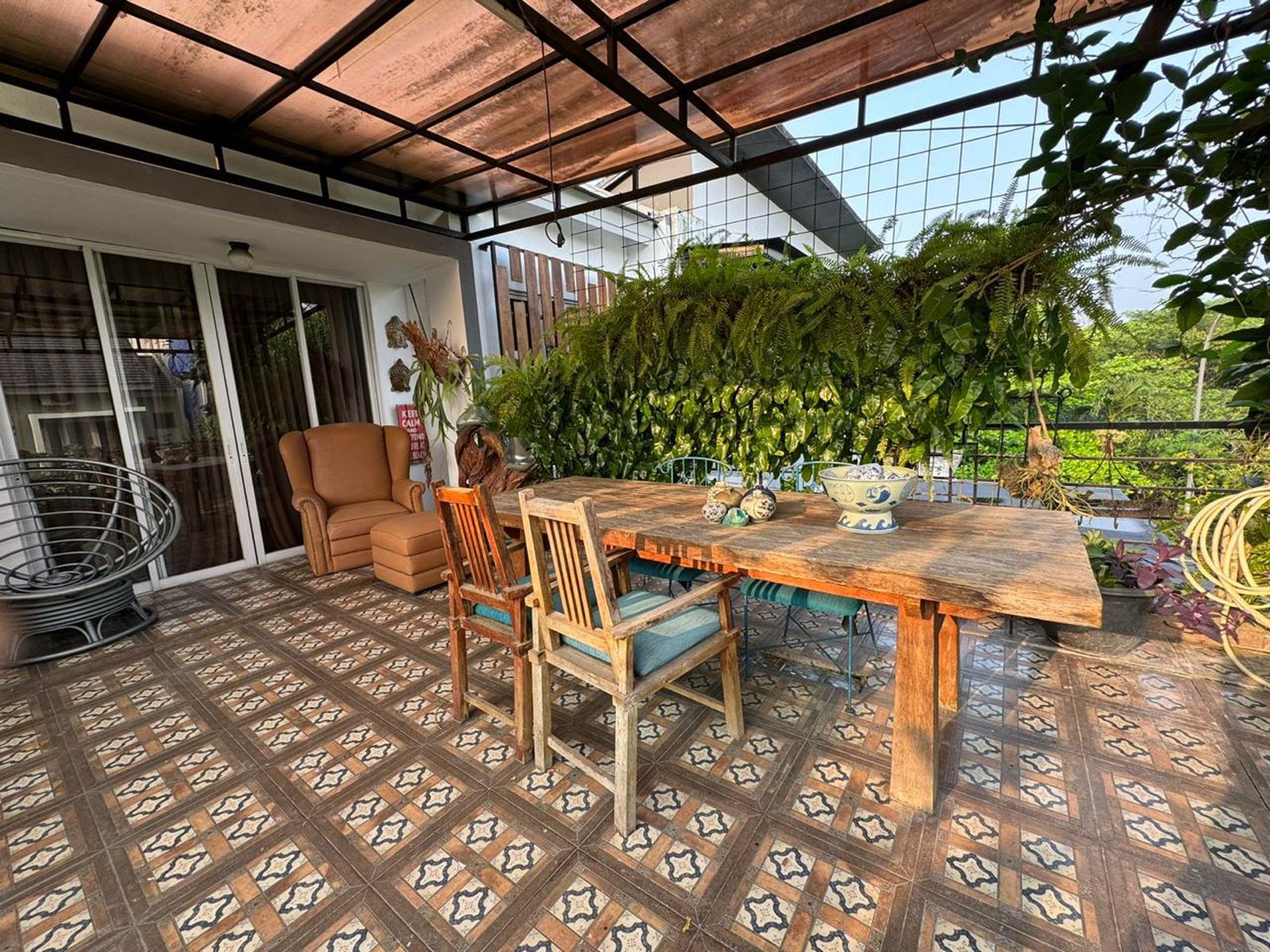 RUMAH 3 LANTAI DI DELATINOS,BSD