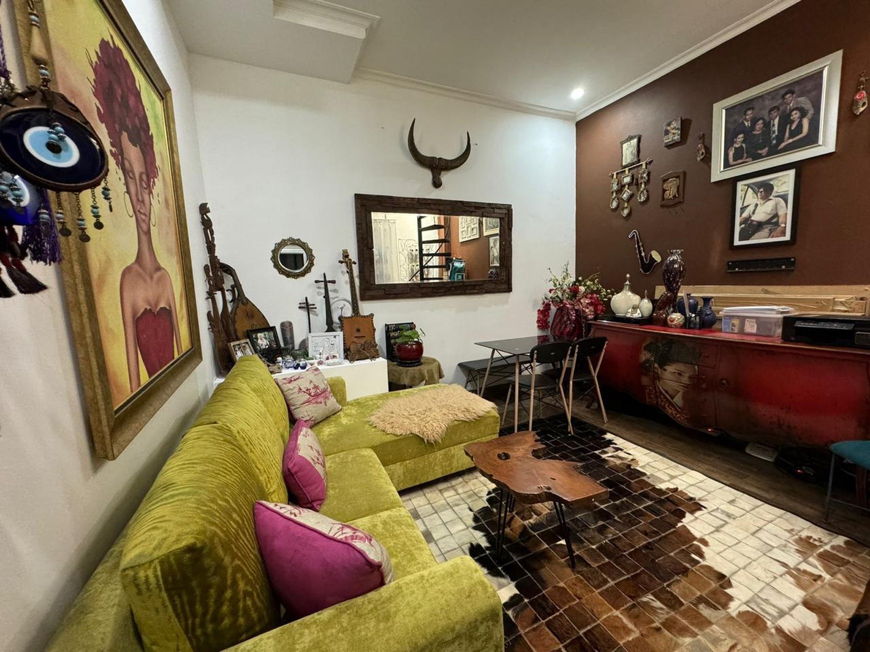 RUMAH 3 LANTAI DI DELATINOS,BSD