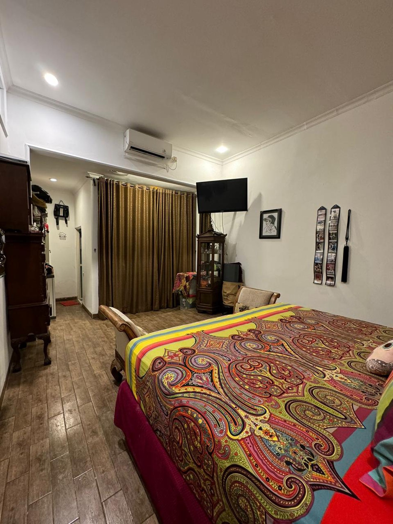 RUMAH 3 LANTAI DI DELATINOS,BSD