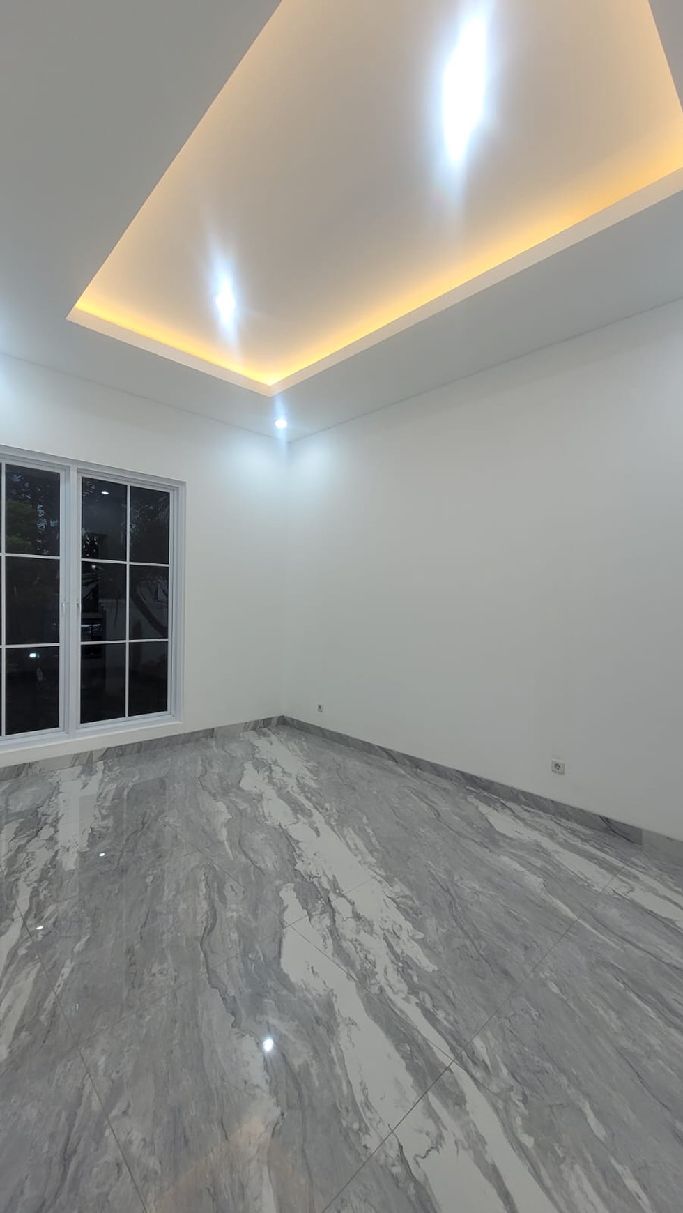 Rumah Siap Huni dengan Hunian Nyaman dan Asri di @Bintaro Sektor 9