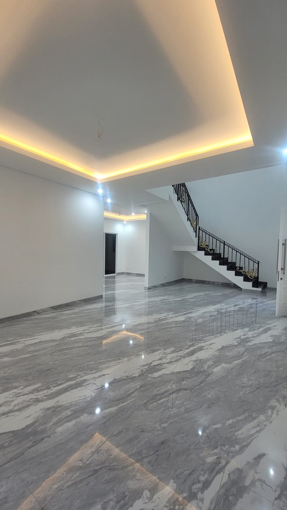 Rumah Siap Huni dengan Hunian Nyaman dan Asri di @Bintaro Sektor 9