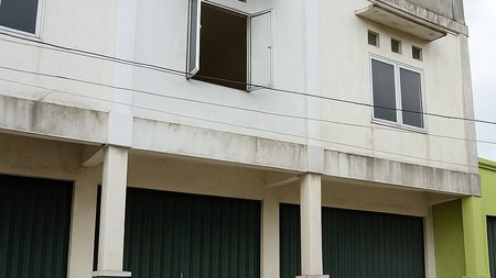 Ruko 2 Lantai Siap Pakai Lokasi Strategis Pinggir Jalan Raya @Pondok Aren