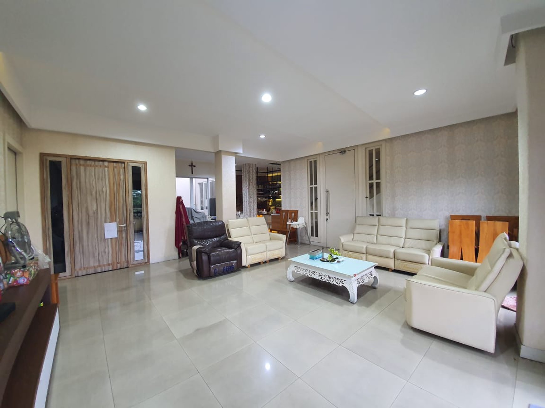 Dijual rumah mewah di Cempaka putih cemara Kemayoran jakarta Pusat