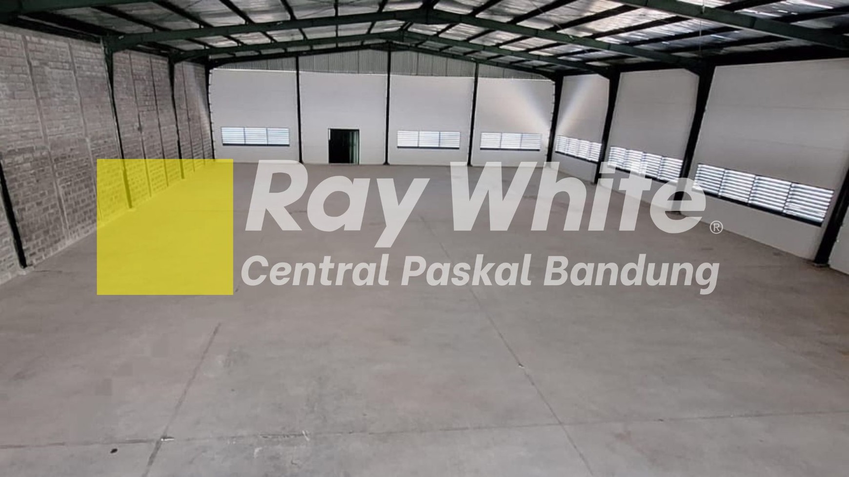 Gudang Bangunan Baru di Kawasan Rancaekek Bandung