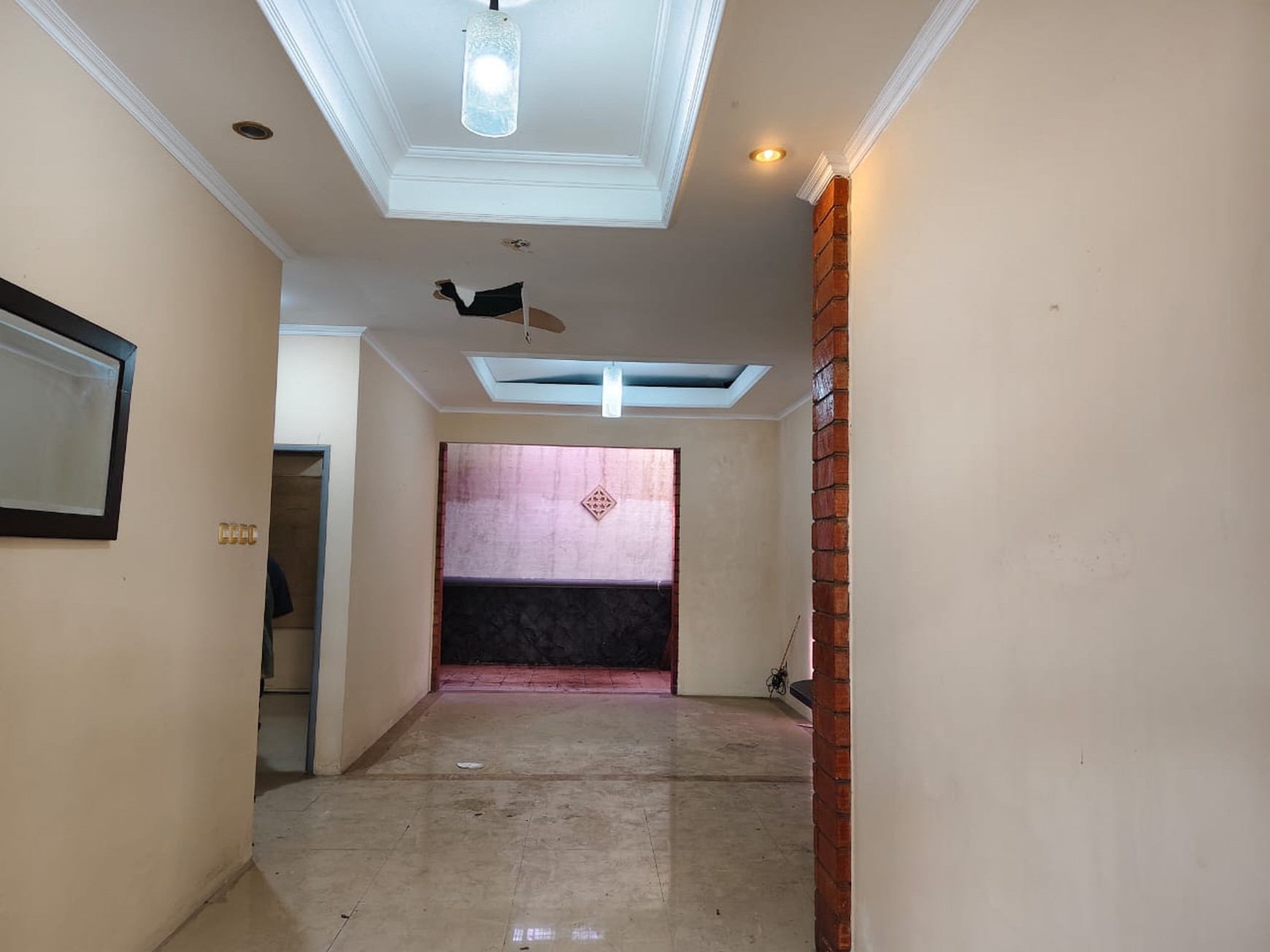 Rumah Hitung Tanah Area Cipete