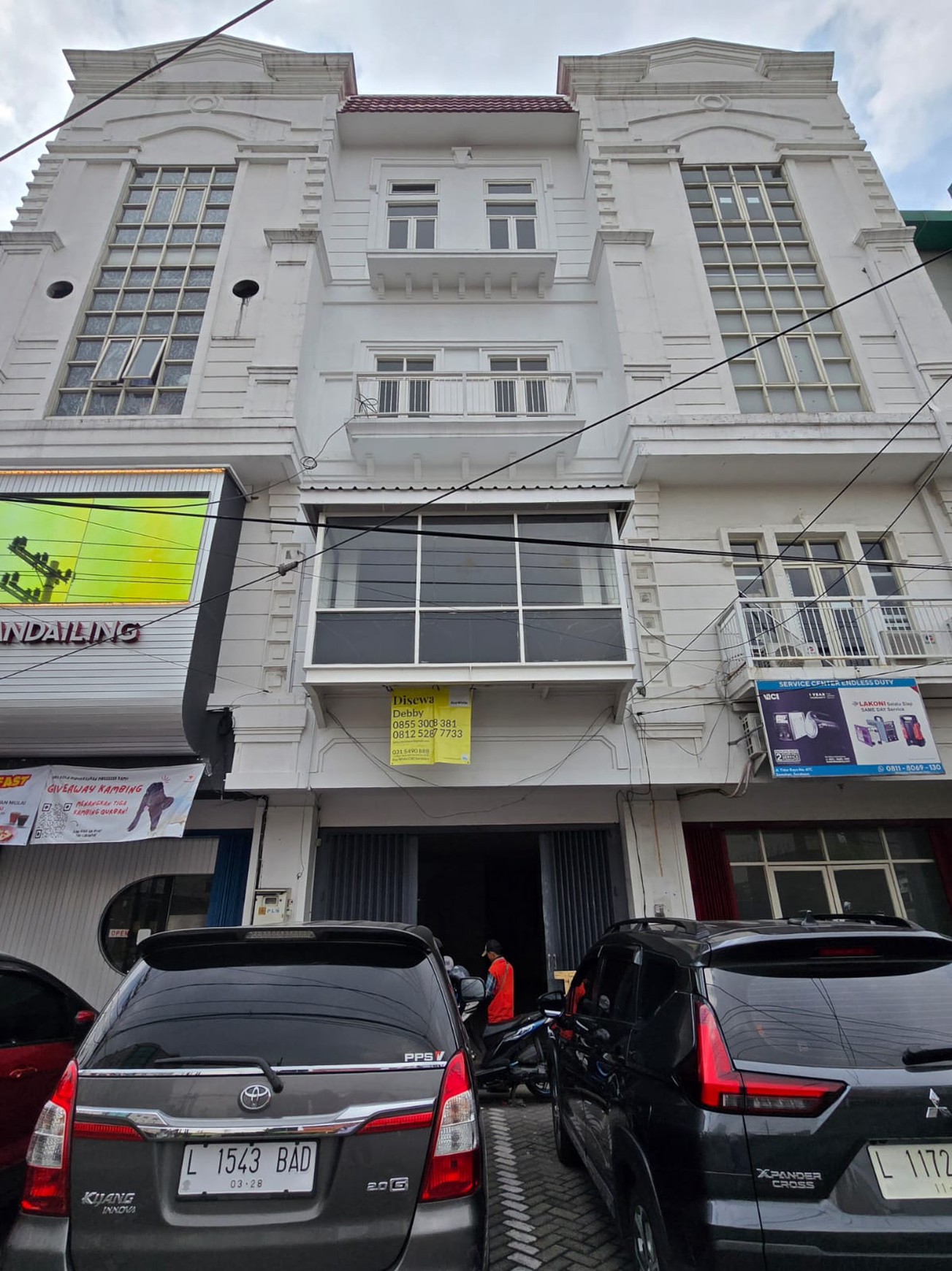 Lokasi Ramai Ruko Tengah Kota Jalan Tidar
