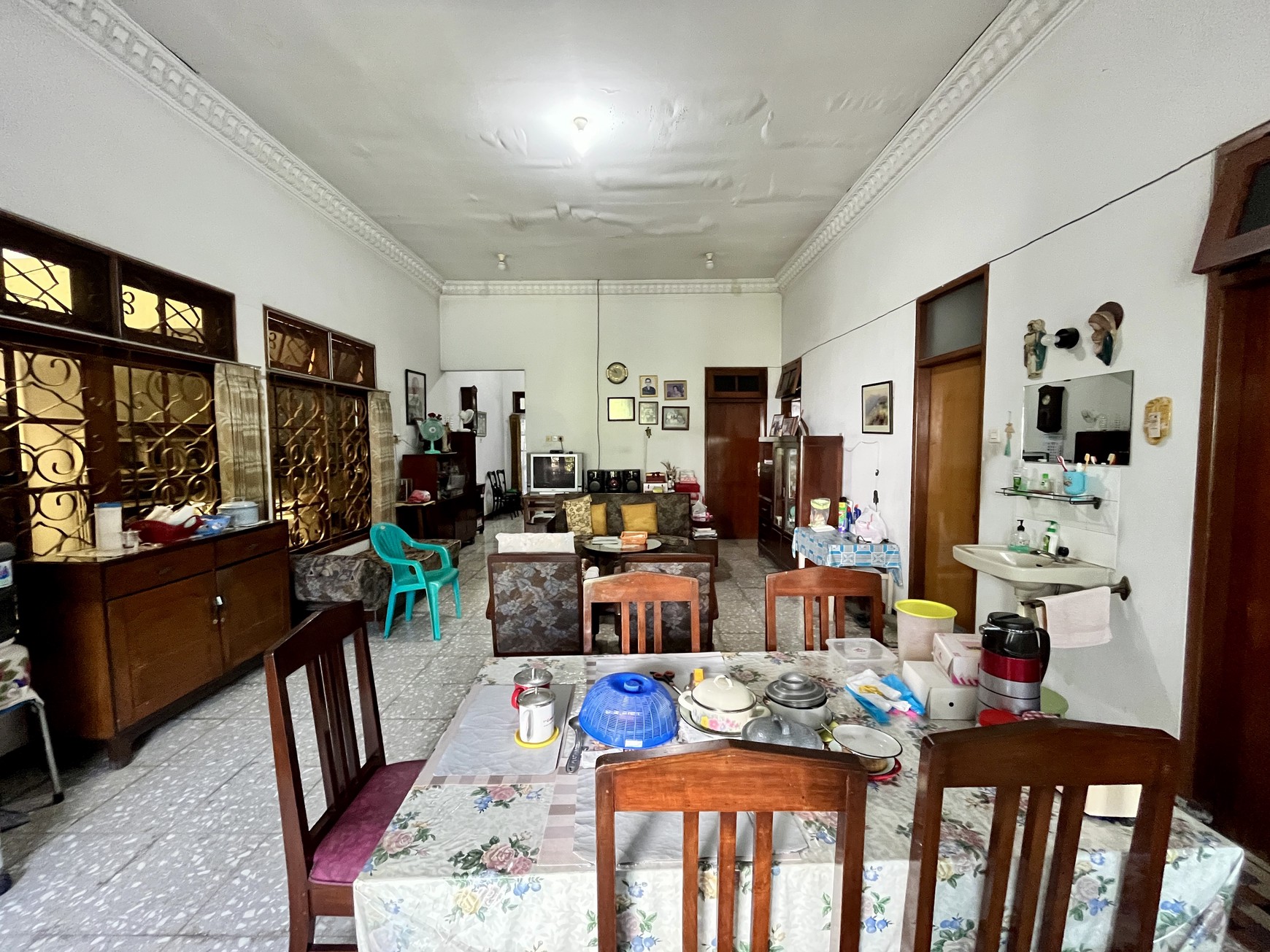 Rumah dijual di Manyar Kartika Surabaya, Dekat Raya Manyar