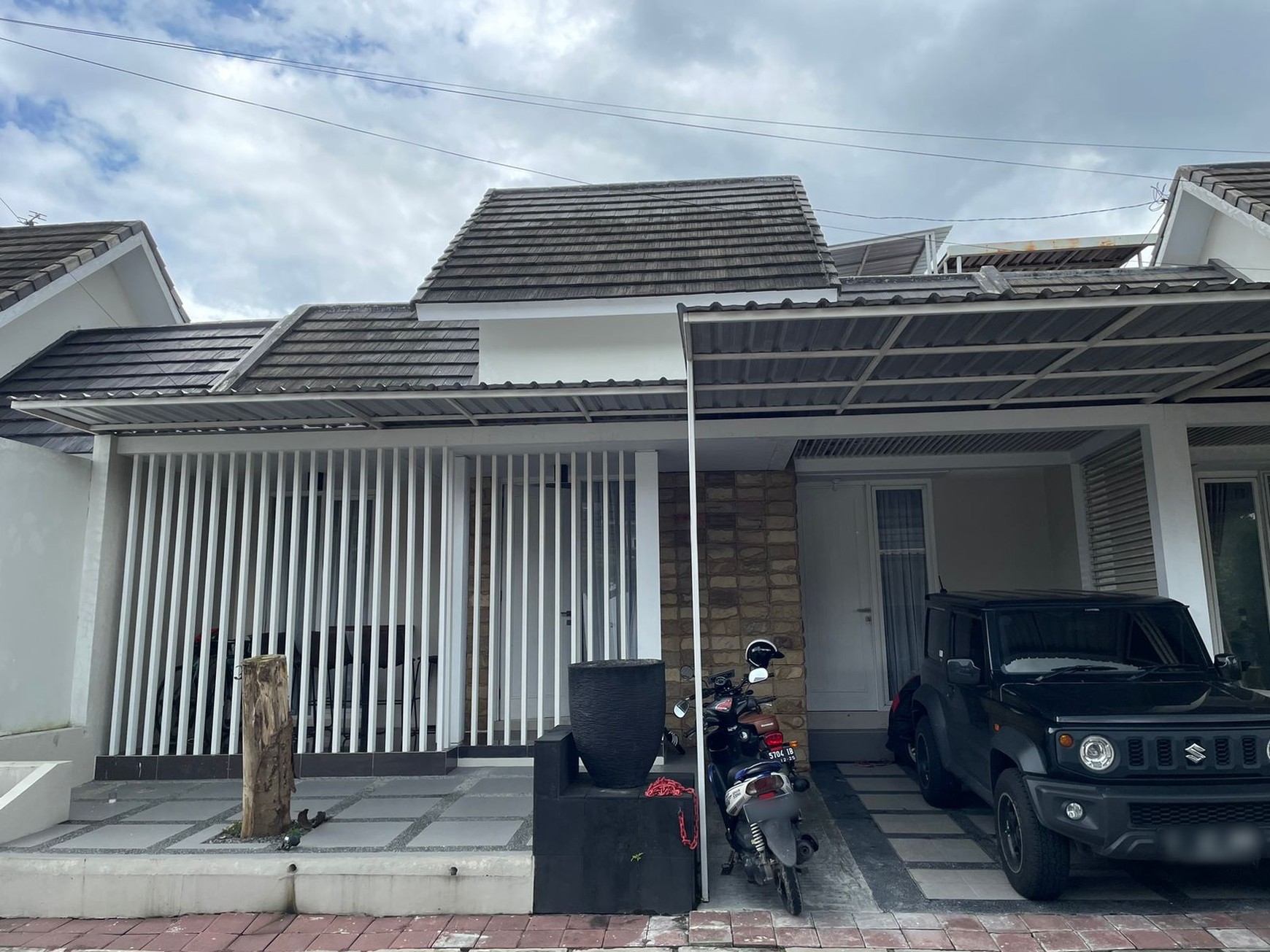 Rumah Tinggal Furnish Dalam Perum Green Kuantan Residence Sedayu Bantul