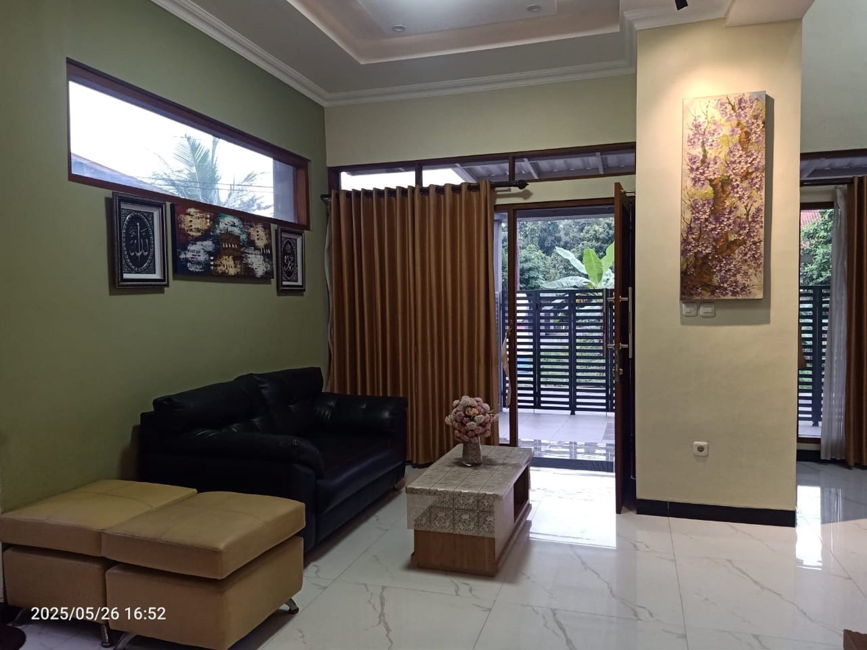 Rumah Mewah Disewakan + Furniture Dekat Jogja Bay & Stadion Maguwo Sleman