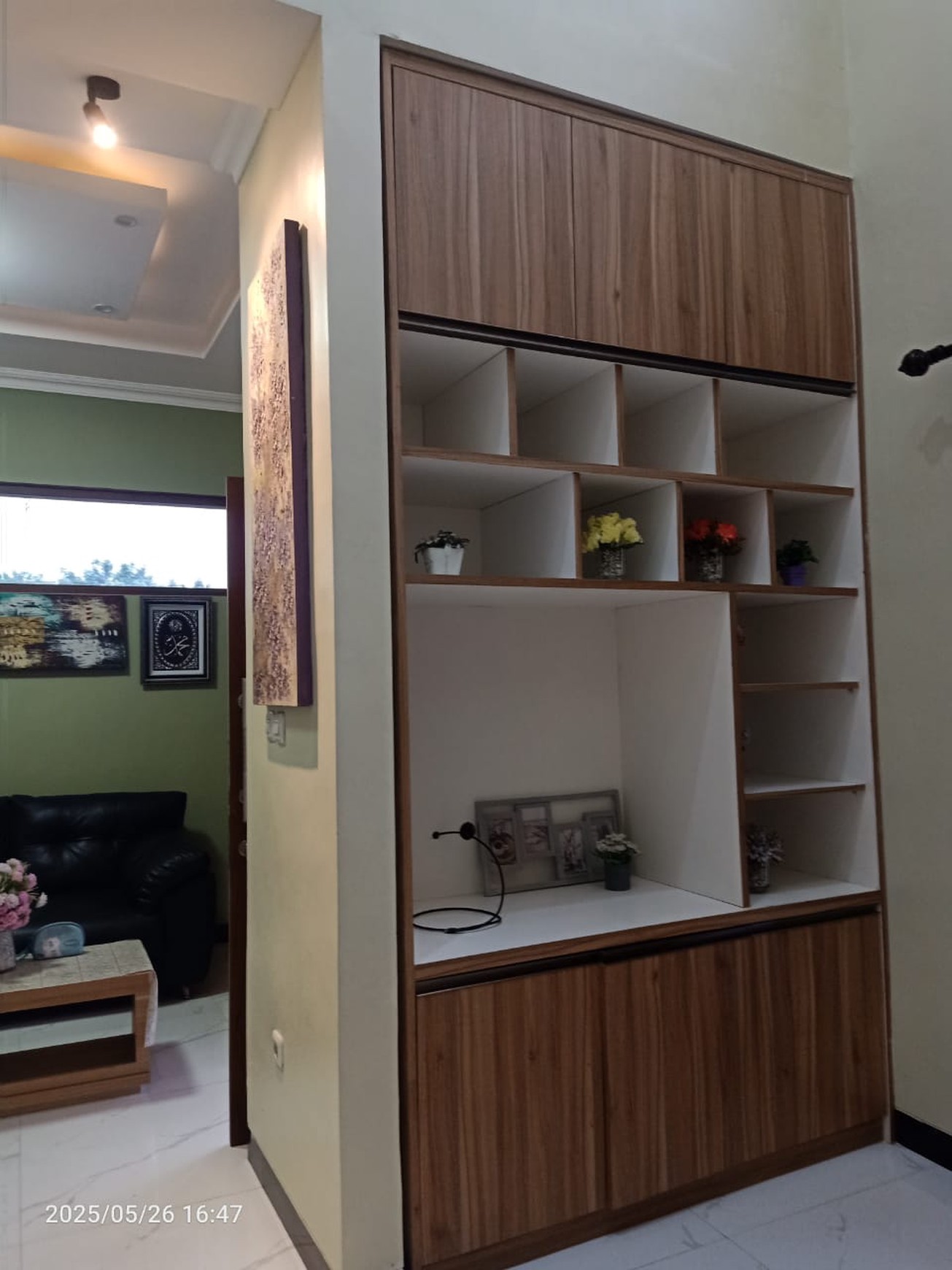 Rumah Mewah Disewakan + Furniture Dekat Jogja Bay & Stadion Maguwo Sleman