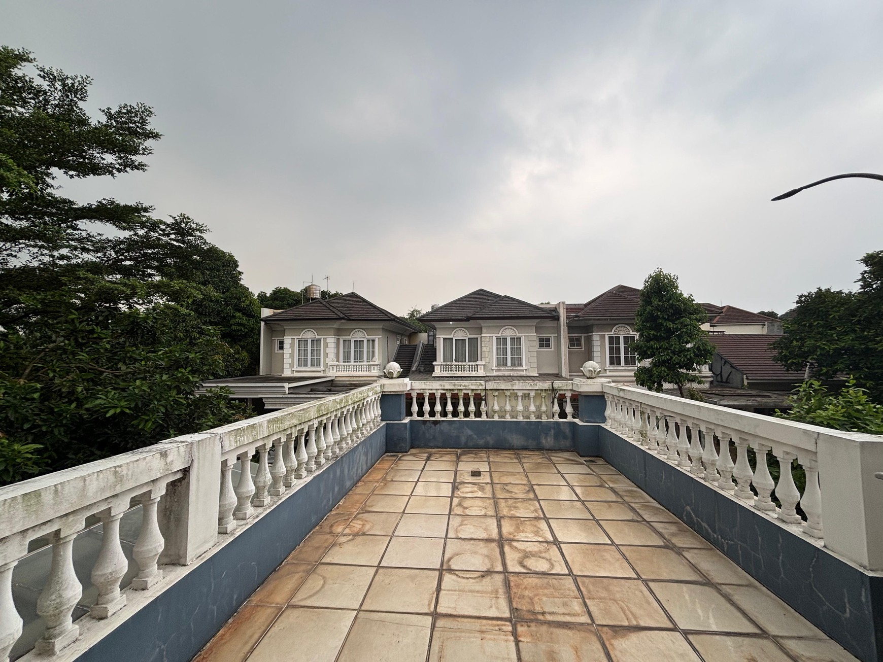 Best Price Rumah Kokoh 2 Lantai,Siap Huni Furnished di Kota Wisata Cibubur 