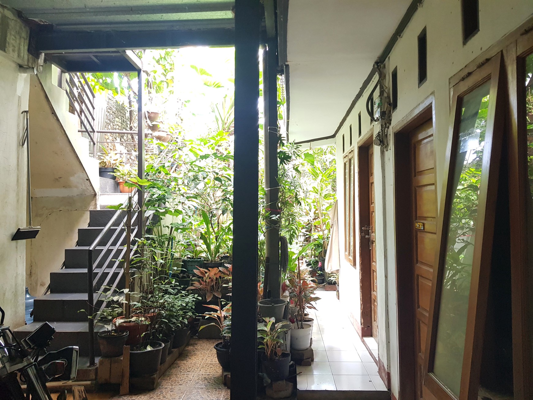 Rumah Area Komersial di Sayap Burangrang Lengkong Bandung