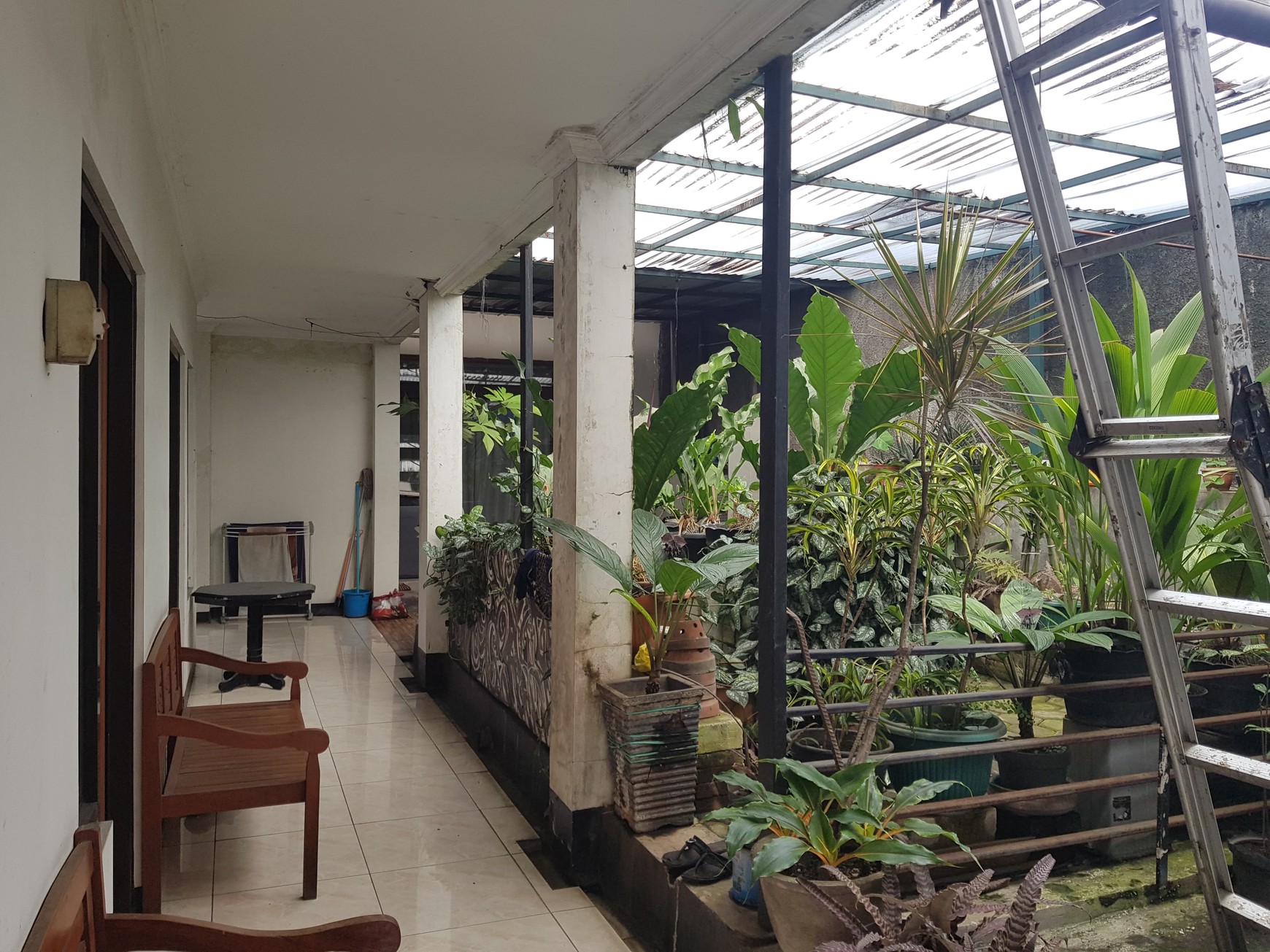 Rumah Area Komersial di Sayap Burangrang Lengkong Bandung