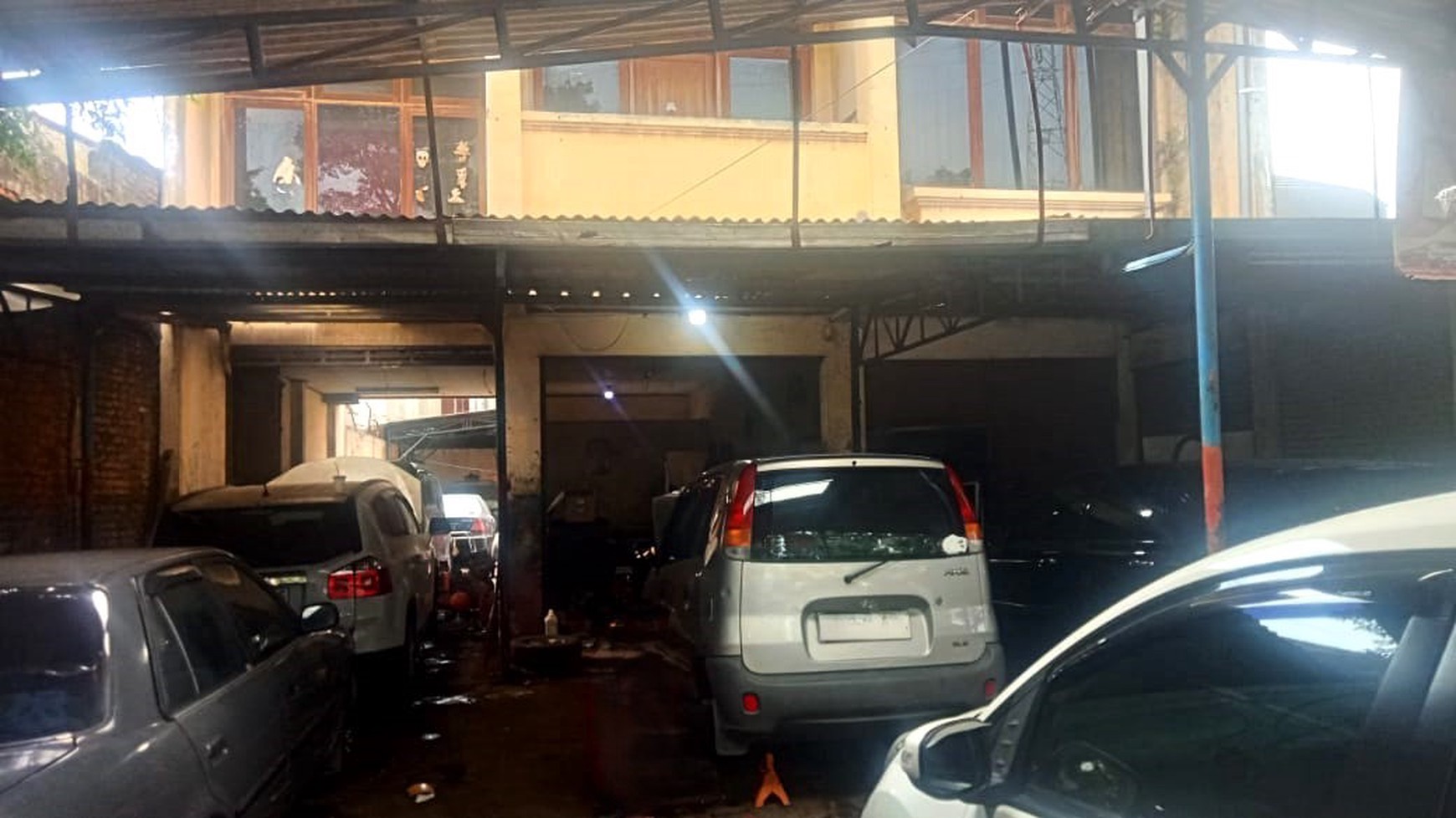 Rumah Usaha di Mainroad Margacinta Buahbatu Bandung